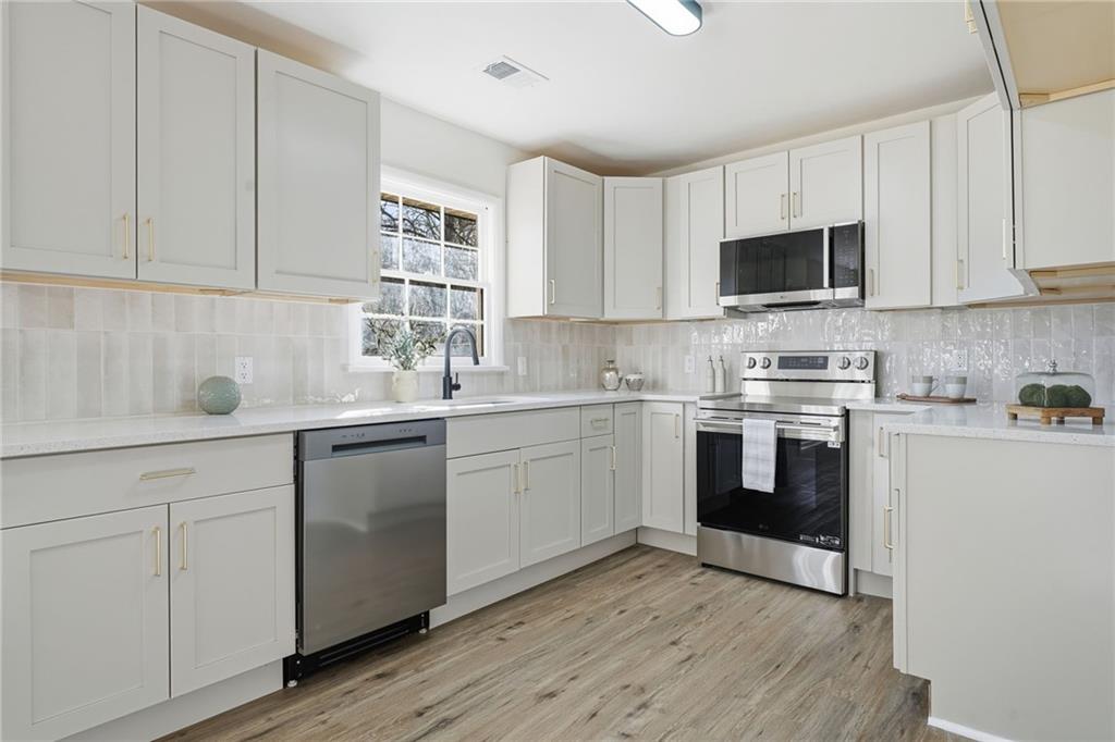 135 Reeceburg Road Southeast Silver Creek, GA 30173 - Photo 11 of 28