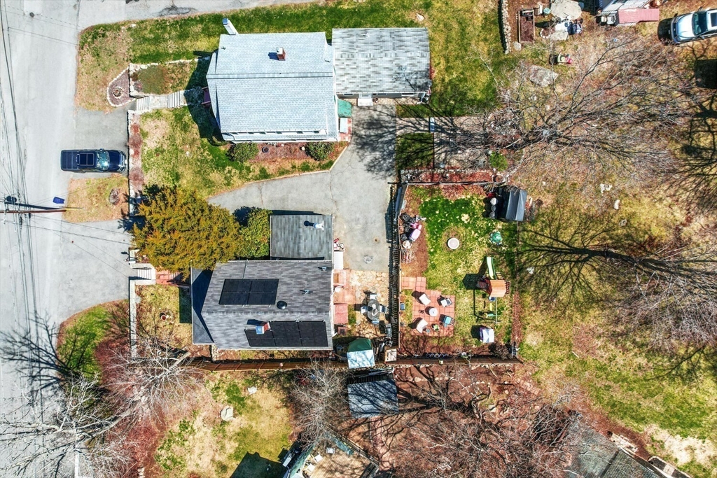 21 Gee Avenue Gloucester, MA 01930 - Photo 34 of 35 an aerial view of a house with a yard