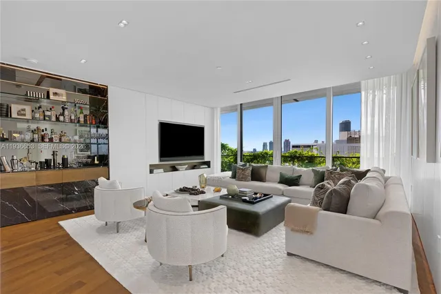 $14,150,000 | 1300 Monad Terrace, Unit PHE, Miami Beach, FL 33139
