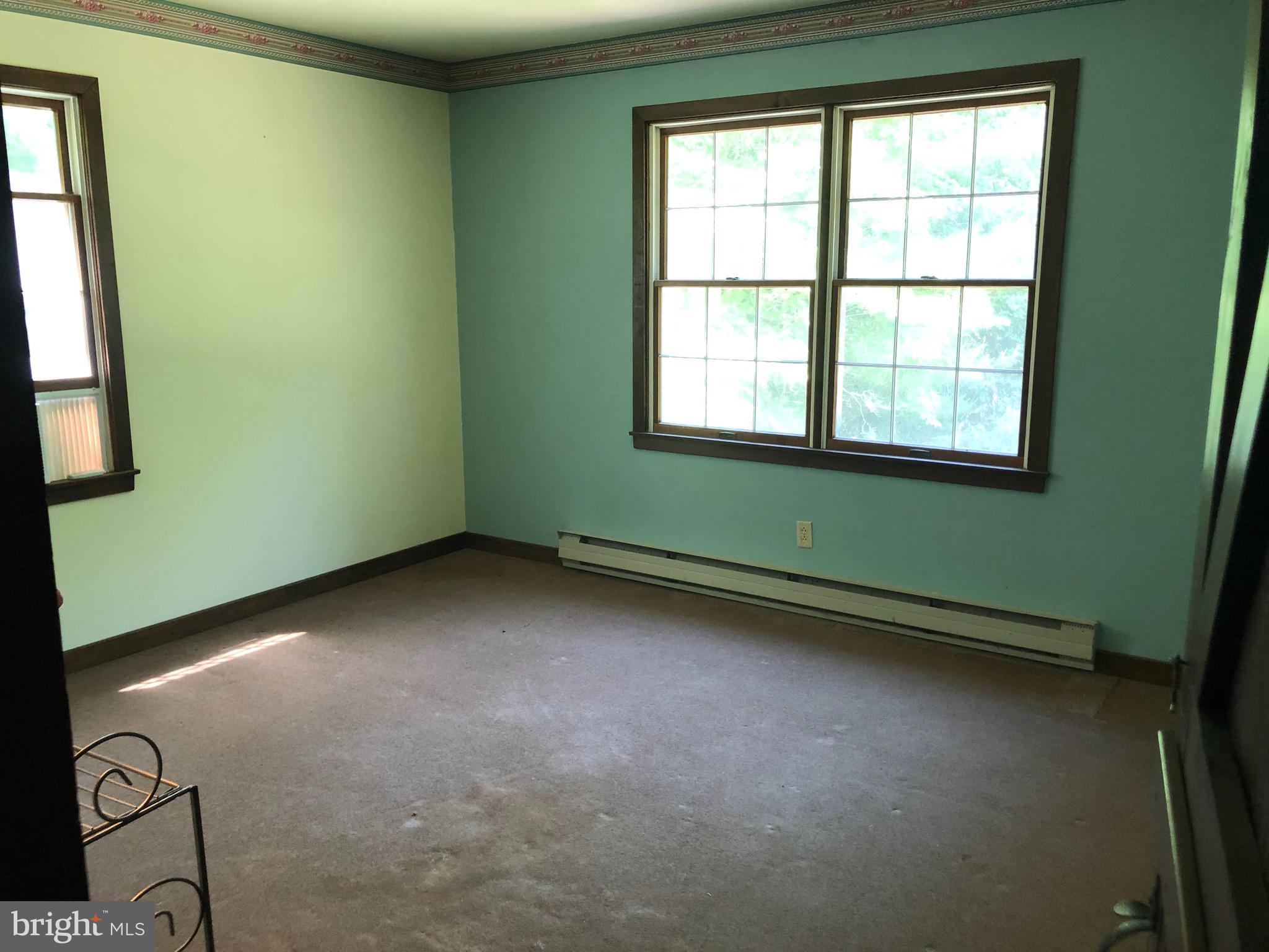 1078 Lafayette Road Coatesville, PA 19320 - Photo 5 of 31 Gallery Image 5