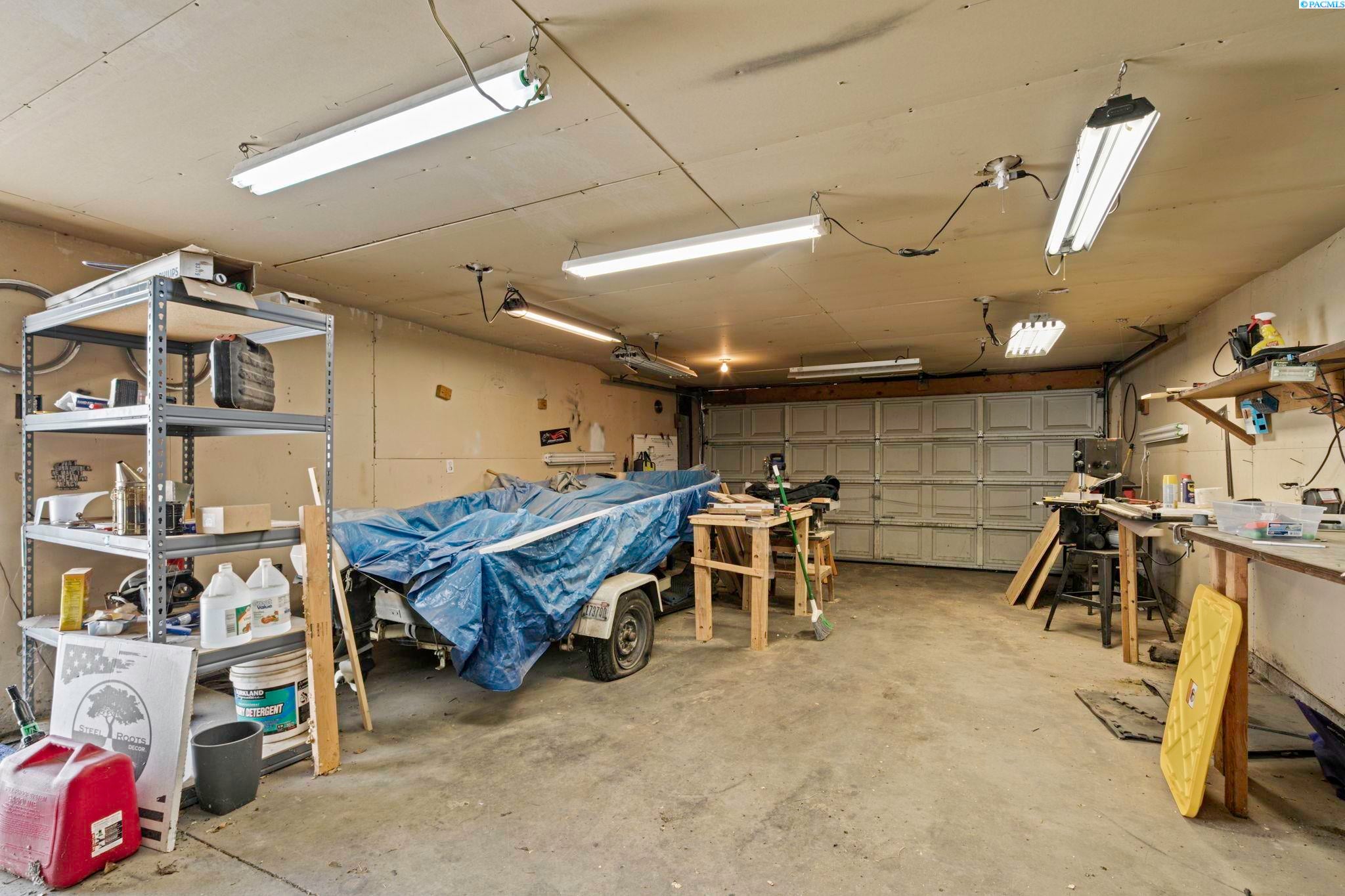 29304 South Gerards Road Kennewick, WA 99337 - Photo 33 of 47 Gallery Image 33
