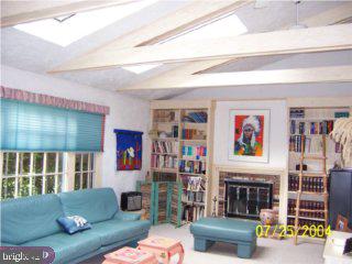 1509 North Fiedler Road Ambler, PA 19002 - Photo 2 of 6 Gallery Image 2