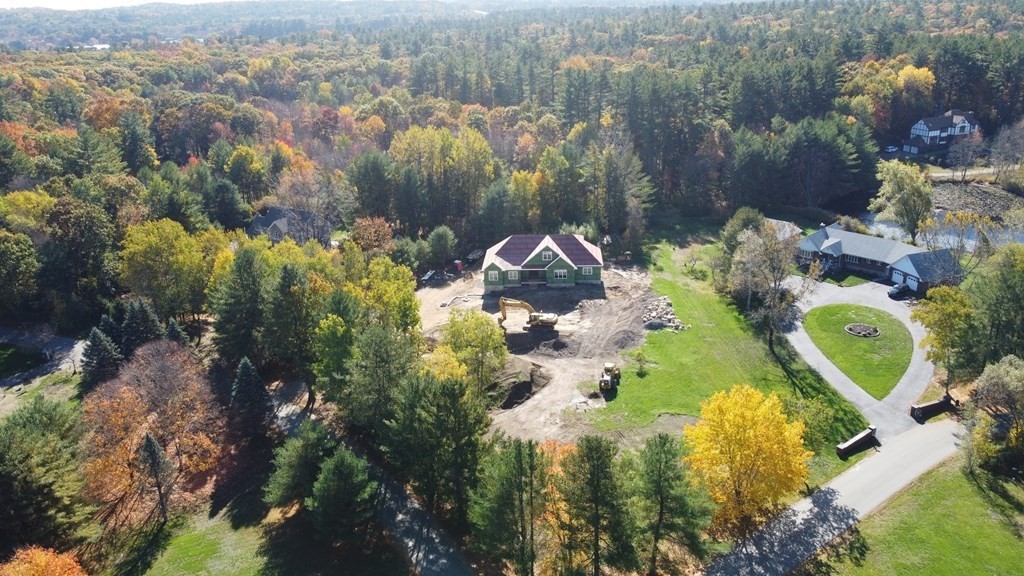 13 Holmes Road Boxford, MA 01921 - Photo 3 of 10