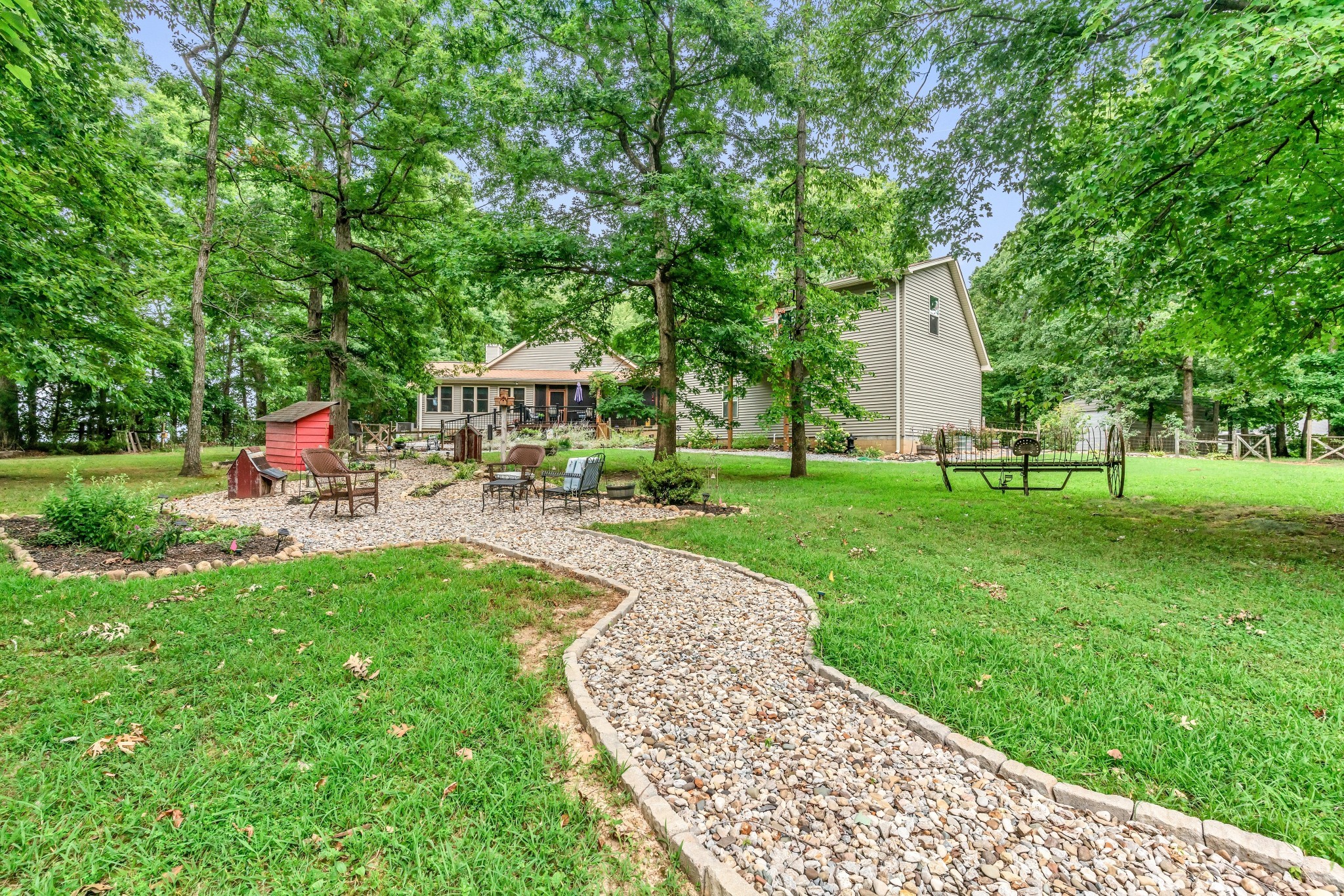7197 Highland Road Portland, TN 37148 - Photo 58 of 92 a garden view with a seating space
