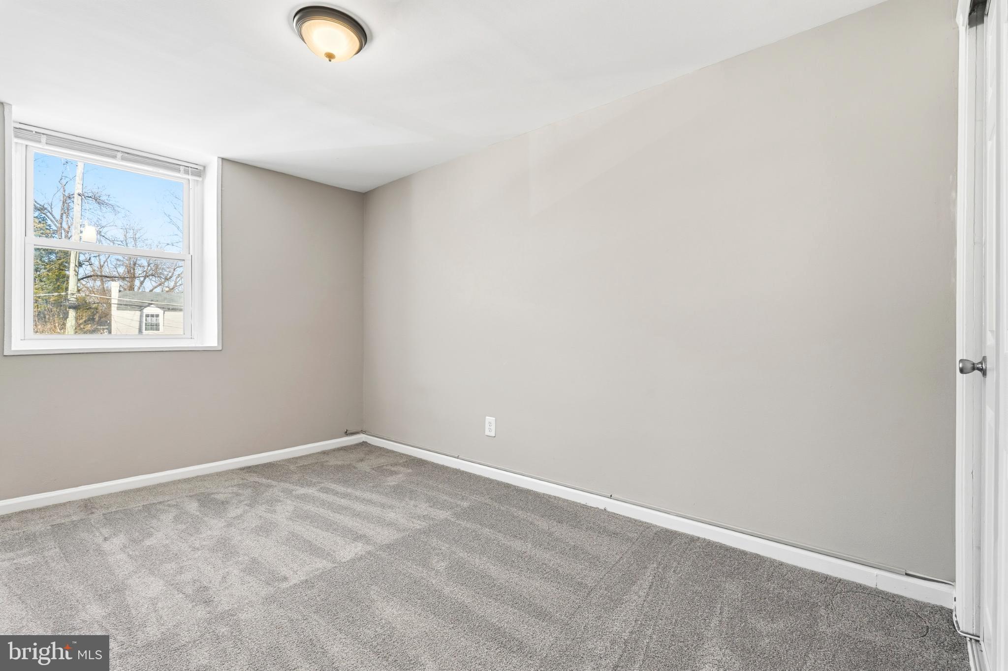 7713 Burnside Road Landover, MD 20785 - Photo 12 of 23 Bright and airy blank canvas awaits your touch.