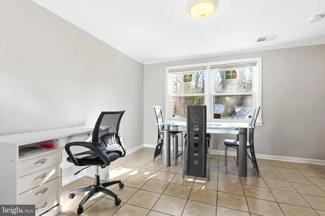 $289,900 | 7713 Burnside Road, Landover, MD 20785