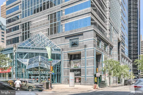 $560,000 | 50 South 16th Street, Unit 5306, Philadelphia, PA 19103