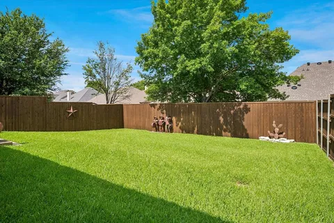 $455,000 | 2824 Lacompte Drive, Dallas, TX 75227