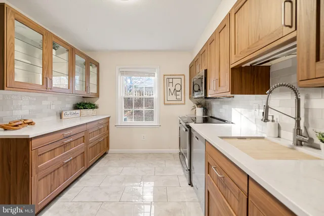 $540,000 | 148 North Bedford Street, Unit C, Arlington, VA 22201