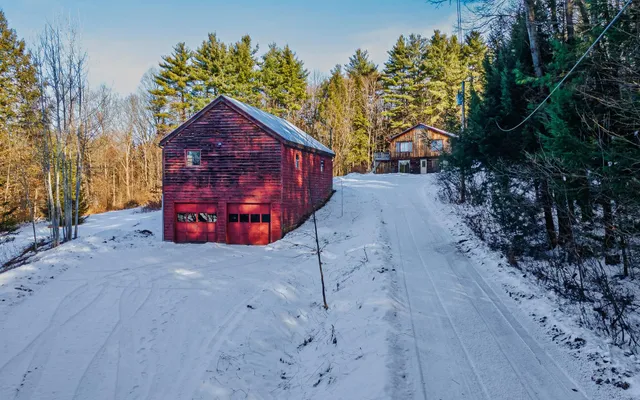 $599,000 | 521 County Road, Walpole, NH 03608