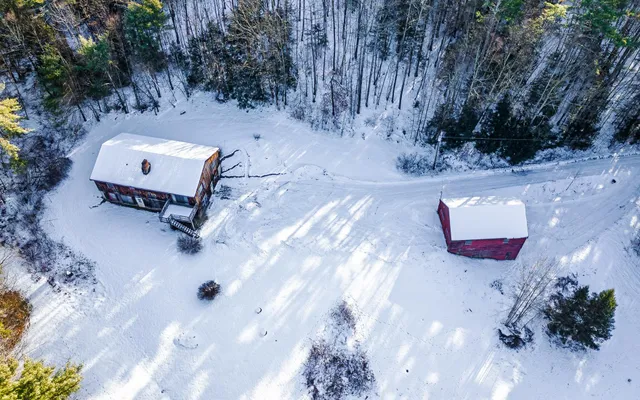 $599,000 | 521 County Road, Walpole, NH 03608