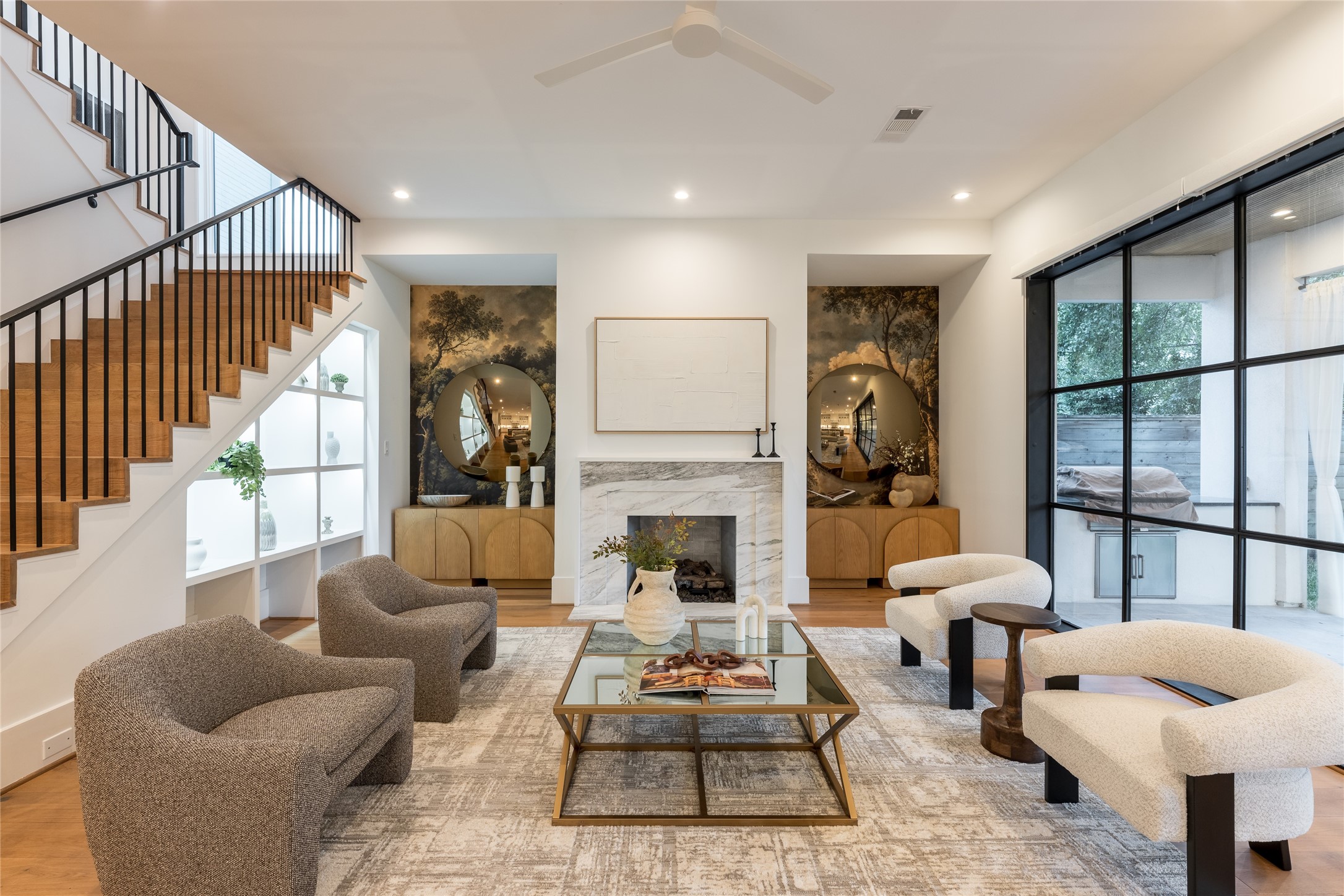 2817 Albans Road Houston, TX 77005 - Photo 15 of 49