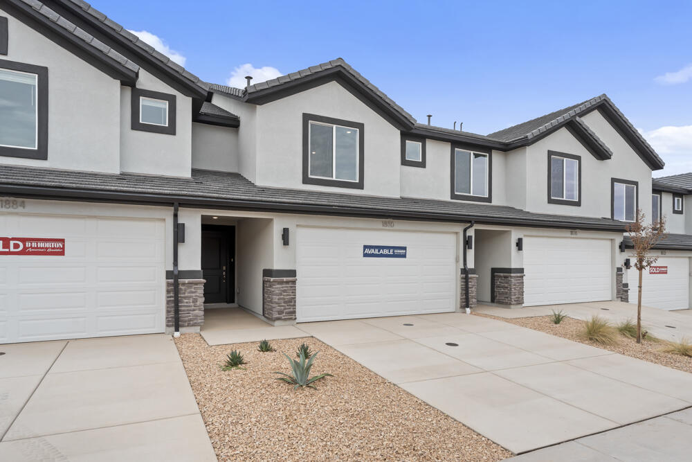 2137 Wolverine Way, Unit 2441 Washington, UT 84780 - Photo 2 of 40 _DSC8241