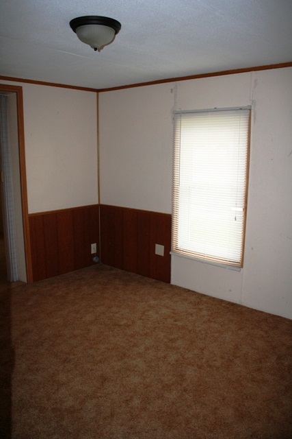 406 West 3rd Street Ridgeville, IN 47380 - Photo 14 of 19 Gallery Image 14