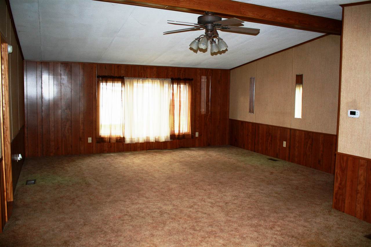 406 West 3rd Street Ridgeville, IN 47380 - Photo 8 of 19 Gallery Image 8