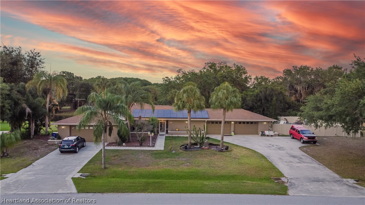 5720 Thunder Road Sebring, FL 33876 - Photo 17 of 33 Gallery Image 17