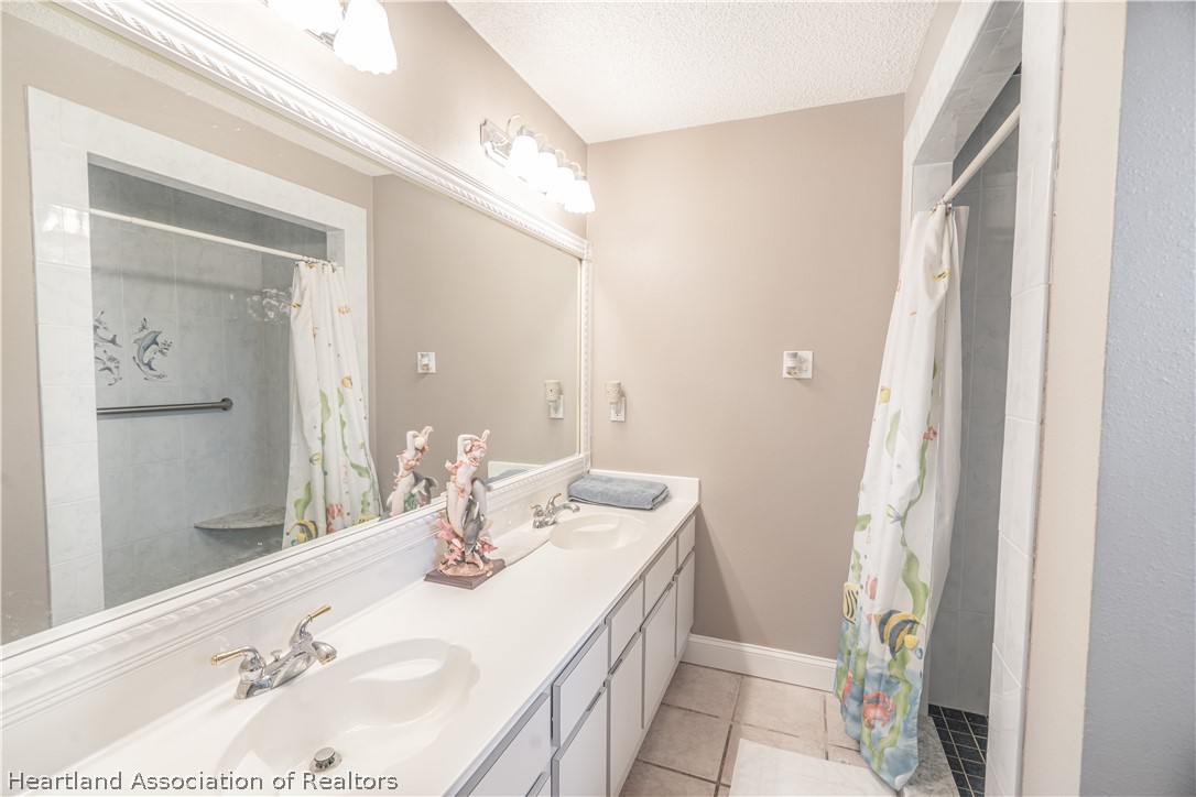 5720 Thunder Road Sebring, FL 33876 - Photo 9 of 33 Gallery Image 9