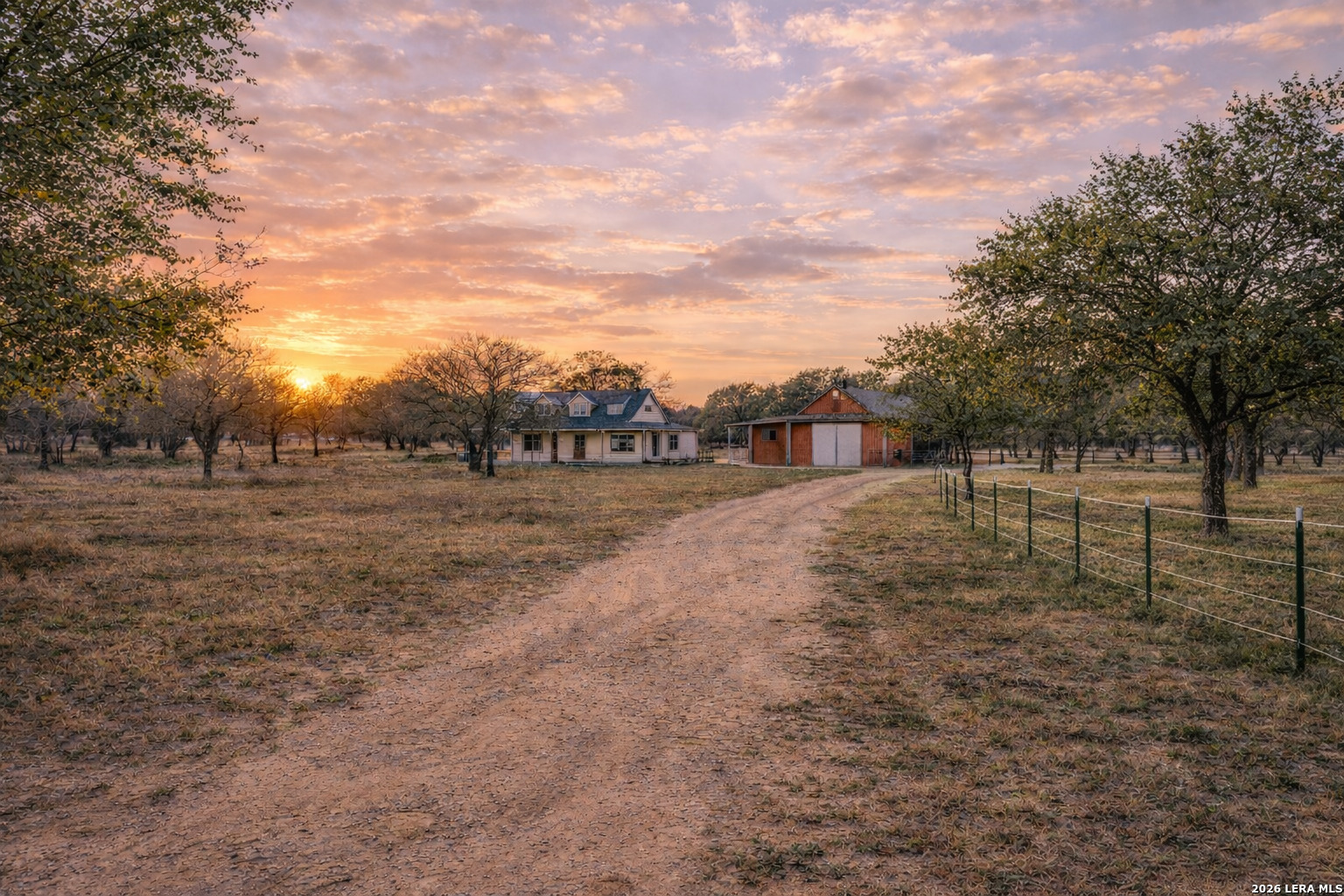 706 Quail Run Lytle, TX 78052 - Photo 3 of 51 a view of backyard with green space