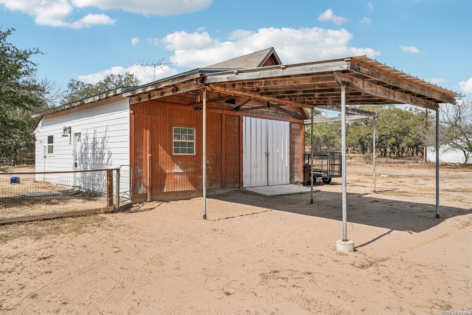 706 Quail Run Lytle, TX 78052 - Photo 46 of 51 a patio with a yard