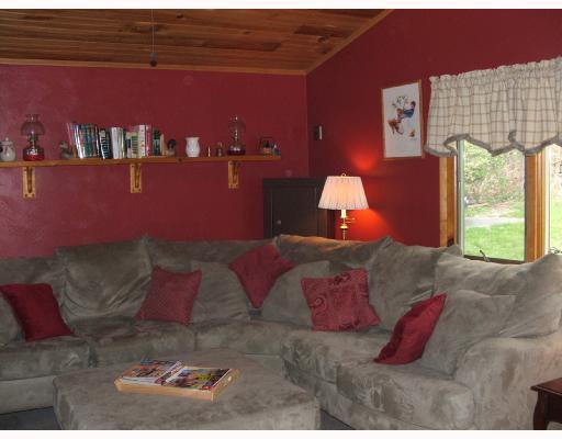 3148 Jacks Run Road White Oak, PA 15642 - Photo 4 of 6 Den/Family/Great Room.