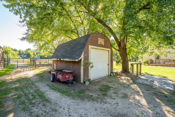 $474,000 | 15023 East McNeal Road, Monroe Center, IL 61052