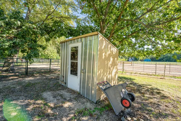 $474,000 | 15023 East McNeal Road, Monroe Center, IL 61052