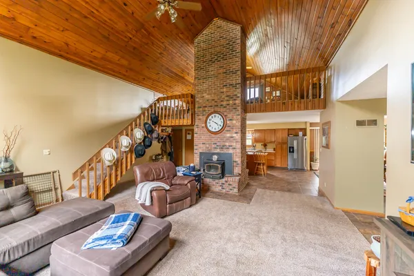 $474,000 | 15023 East McNeal Road, Monroe Center, IL 61052