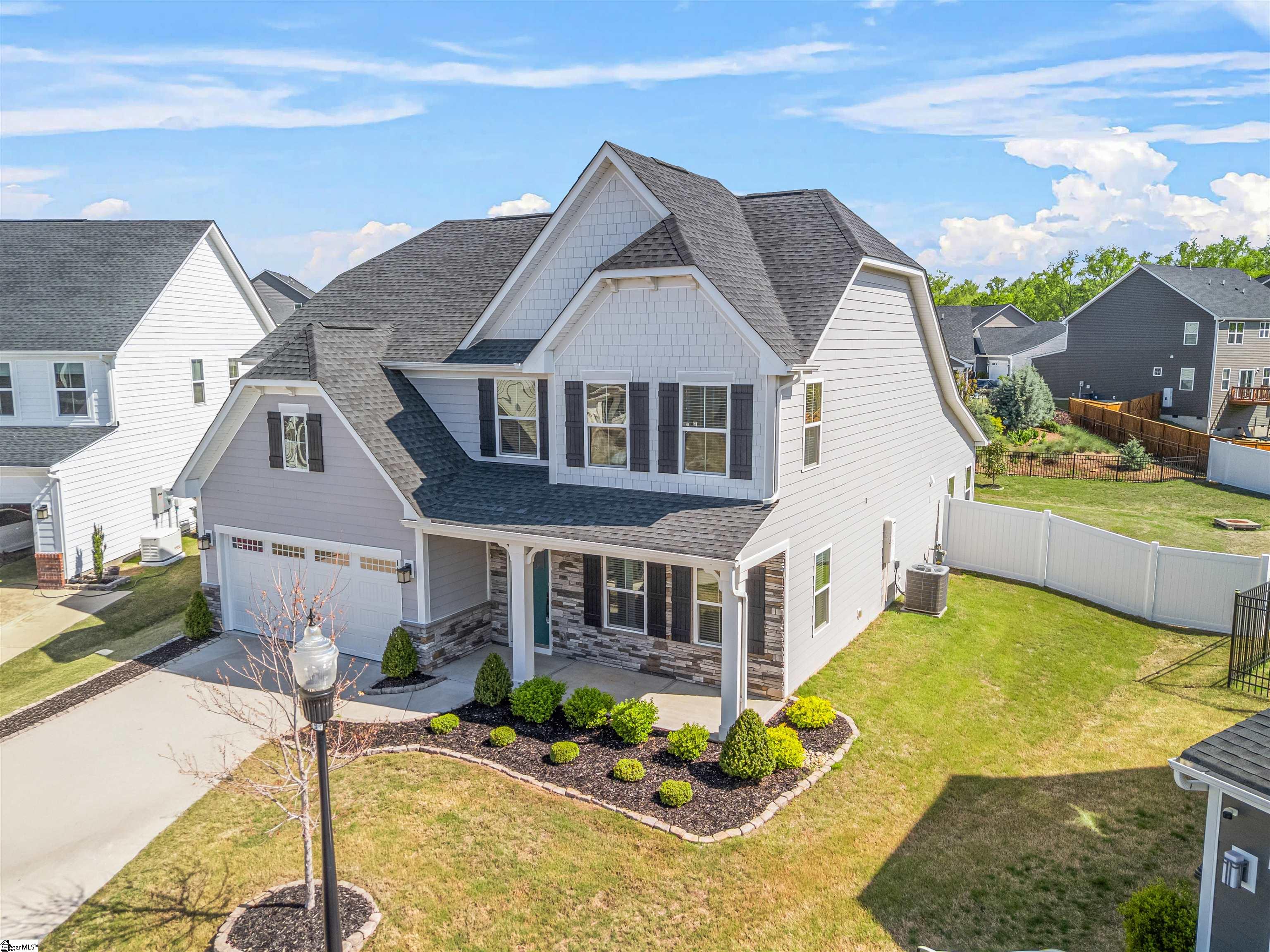 11 Ute Lane Greenville, SC 29607 - Photo 2 of 24 Gallery Image 2