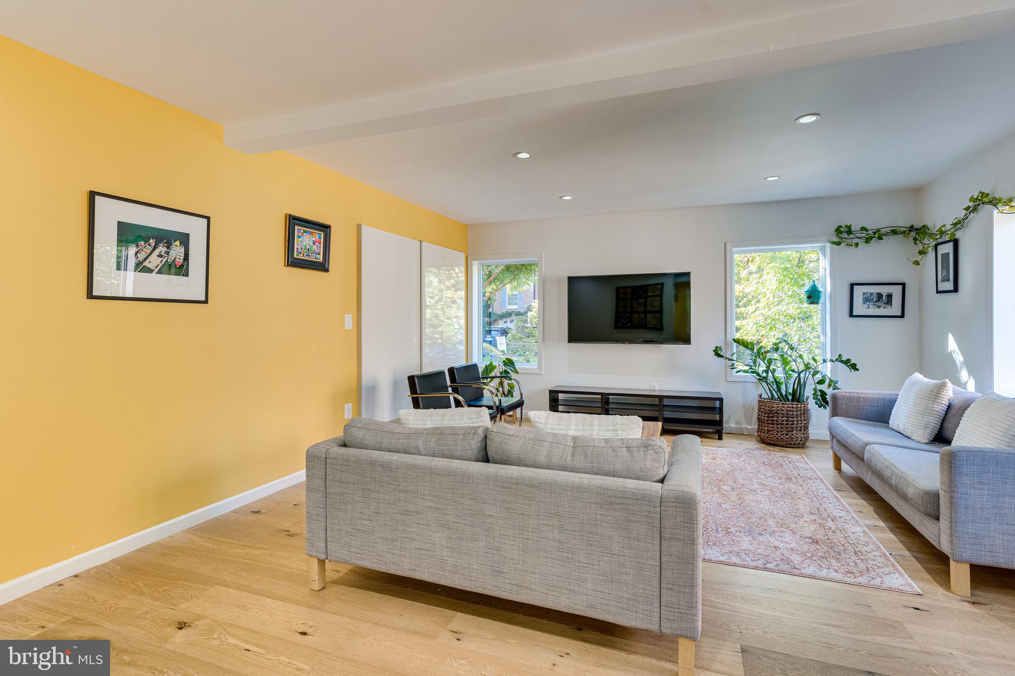 5303 Elliott Road Bethesda, MD 20816 - Photo 12 of 124