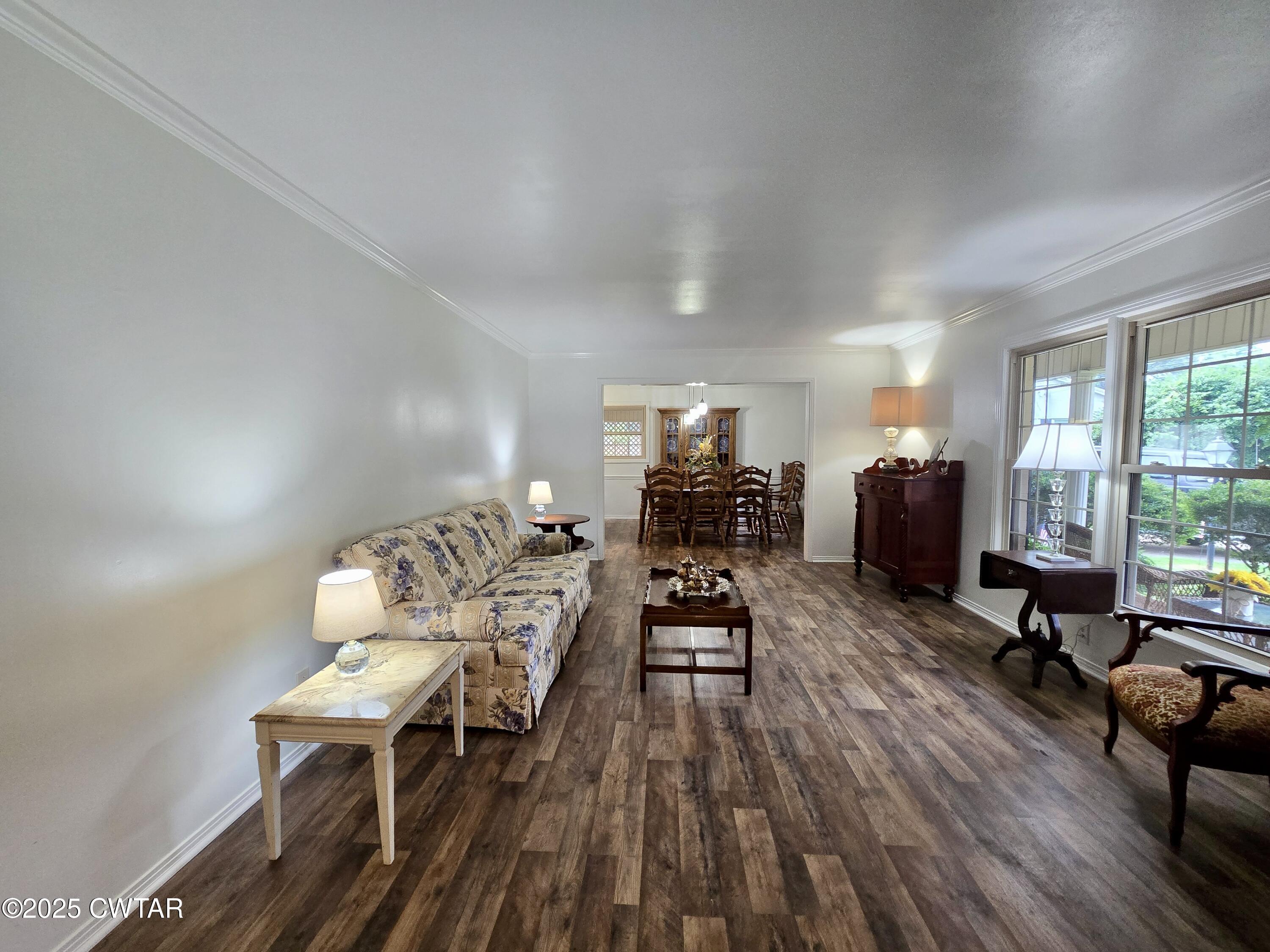 2 Ayers Drive Jackson, TN 38301 - Photo 5 of 17 a living room with furniture and a wooden floor