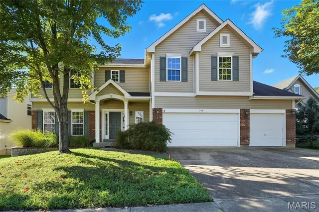 $485,000 | 345 Palisades Ridge Court, Eureka, MO 63025