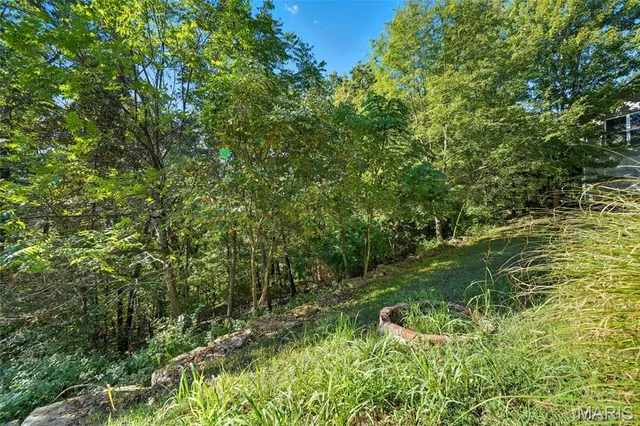 $485,000 | 345 Palisades Ridge Court, Eureka, MO 63025