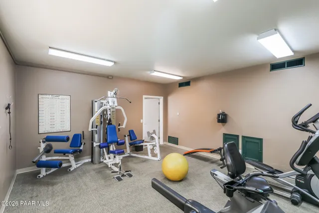 $1,149 | 1810 East Blacklidge Drive, Unit 4, Tucson, AZ 85719