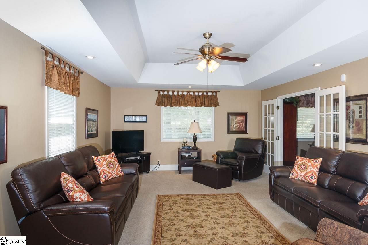 205 Woodbluff Road Laurens, SC 29360 - Photo 13 of 29 Gallery Image 13
