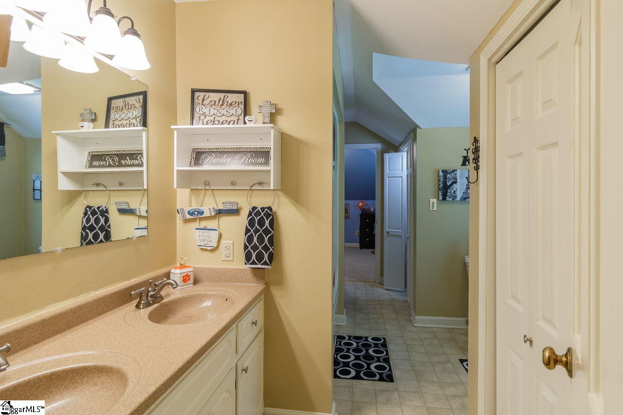 205 Woodbluff Road Laurens, SC 29360 - Photo 20 of 29 Gallery Image 20