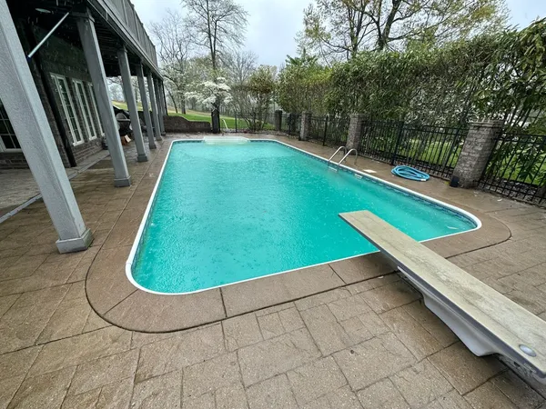a outdoor view with a sitting space