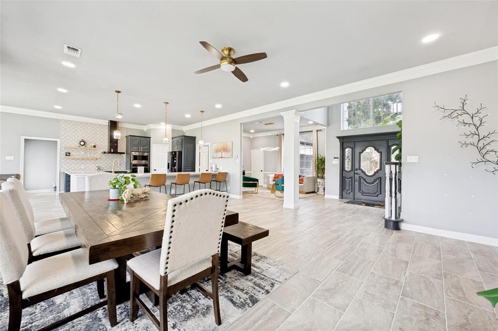 818 Riviera Drive Mansfield, TX 76063 - Photo 23 of 24 Dining area