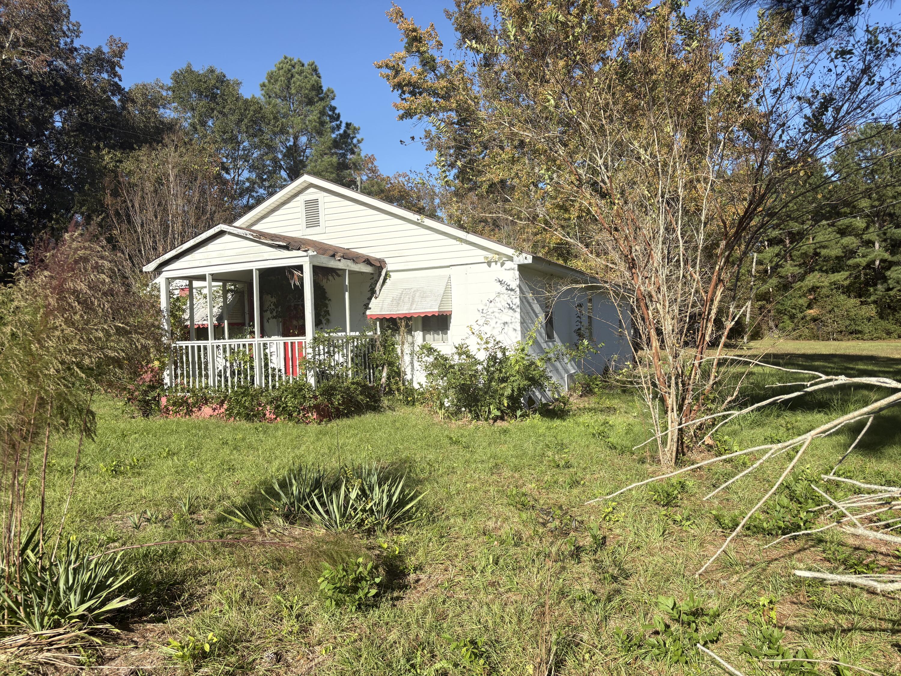 1931 Jack Touchberry Road Summerton, SC 29148 - Photo 5 of 12 IMG_0607-preview