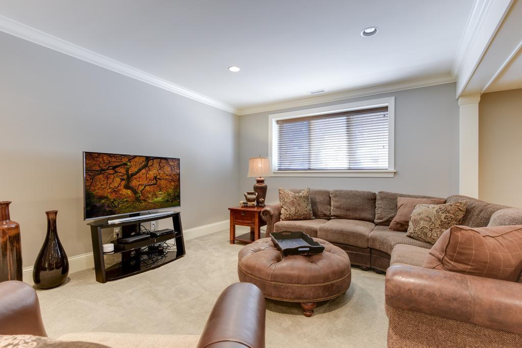 6844 Point Drive Edina, MN 55435 - Photo 22 of 30