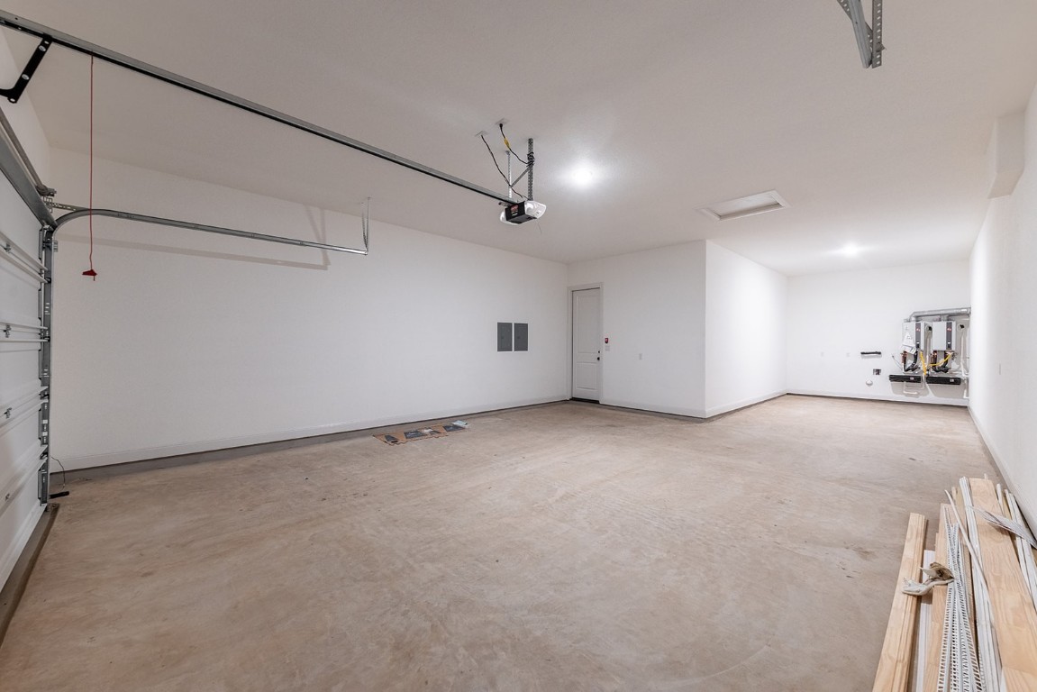 2000 Crimson Sunset Drive Georgetown, TX 78628 - Photo 27 of 34