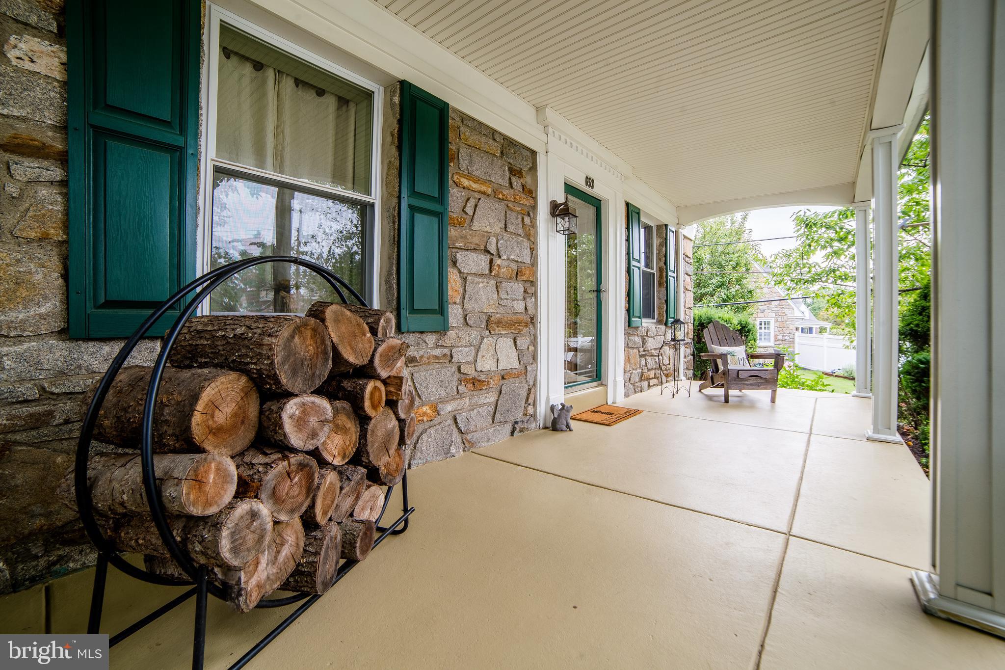 653 Andrew Road Springfield, PA 19064 - Photo 2 of 54 Classic Stone Exterior
