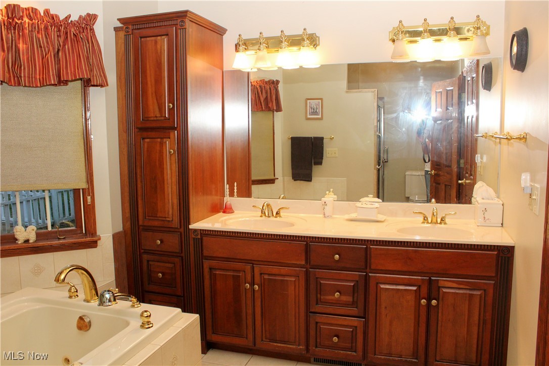 1999 Warner Road Vienna, OH 44473 - Photo 24 of 50 First Floor Bathroom
