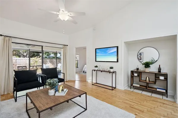 $345,000 | 410 Poplar Court, Maitland, FL 32751