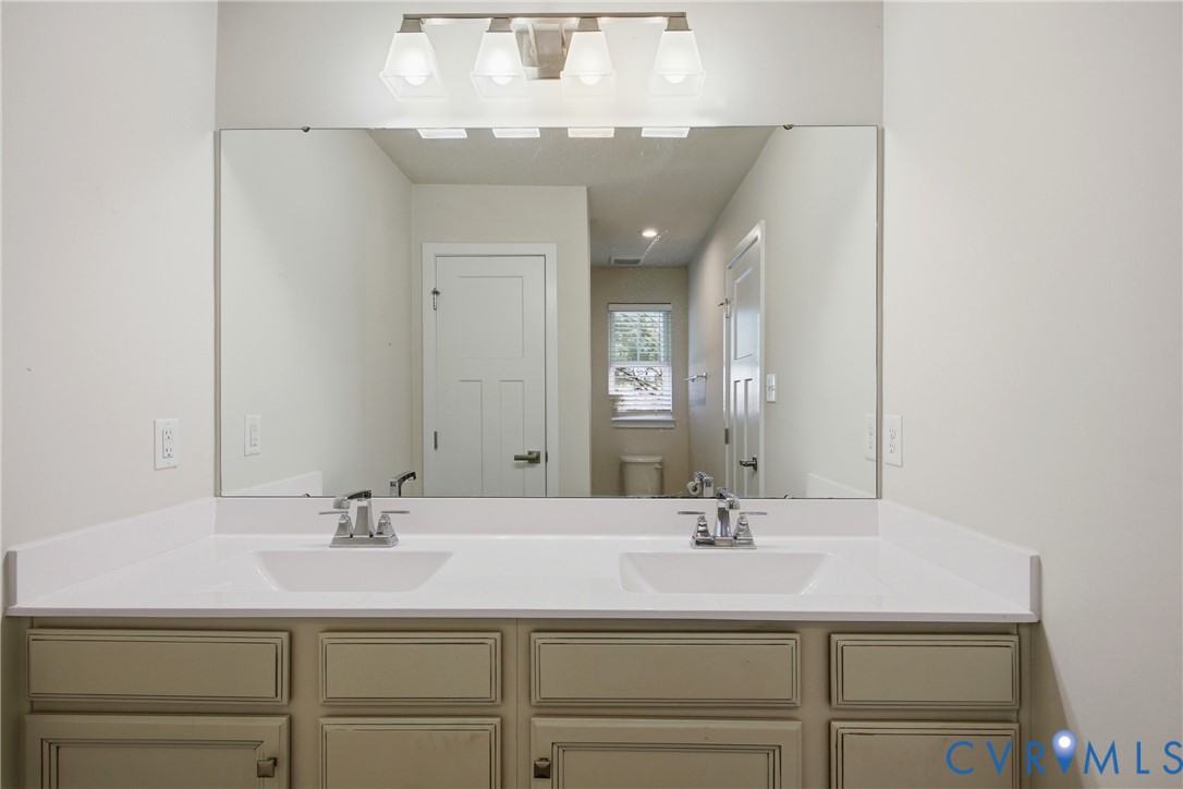 4124 Jefferson Rdg Drive Midlothian, VA 23112 - Photo 21 of 43 Bathroom with double vanity and recessed lighting