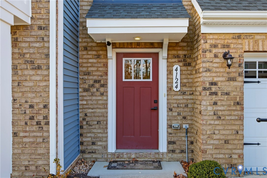 4124 Jefferson Rdg Drive Midlothian, VA 23112 - Photo 4 of 43 Property entrance featuring a shingled roof and br