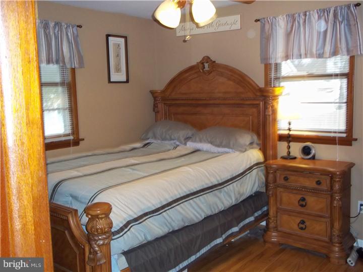 128 New Road Horsham, PA 19044 - Photo 7 of 14 Bedroom - Main
