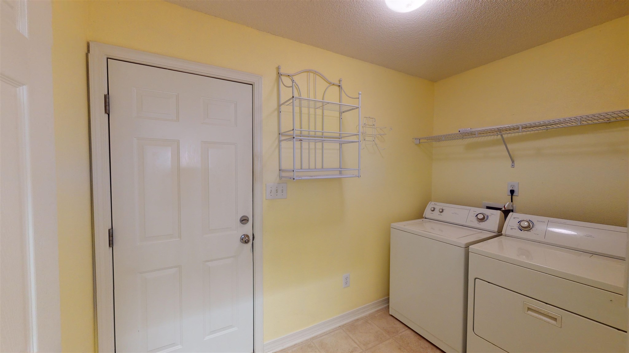 24136 Goldenrod Lane Elberta, AL 36530 - Photo 9 of 22