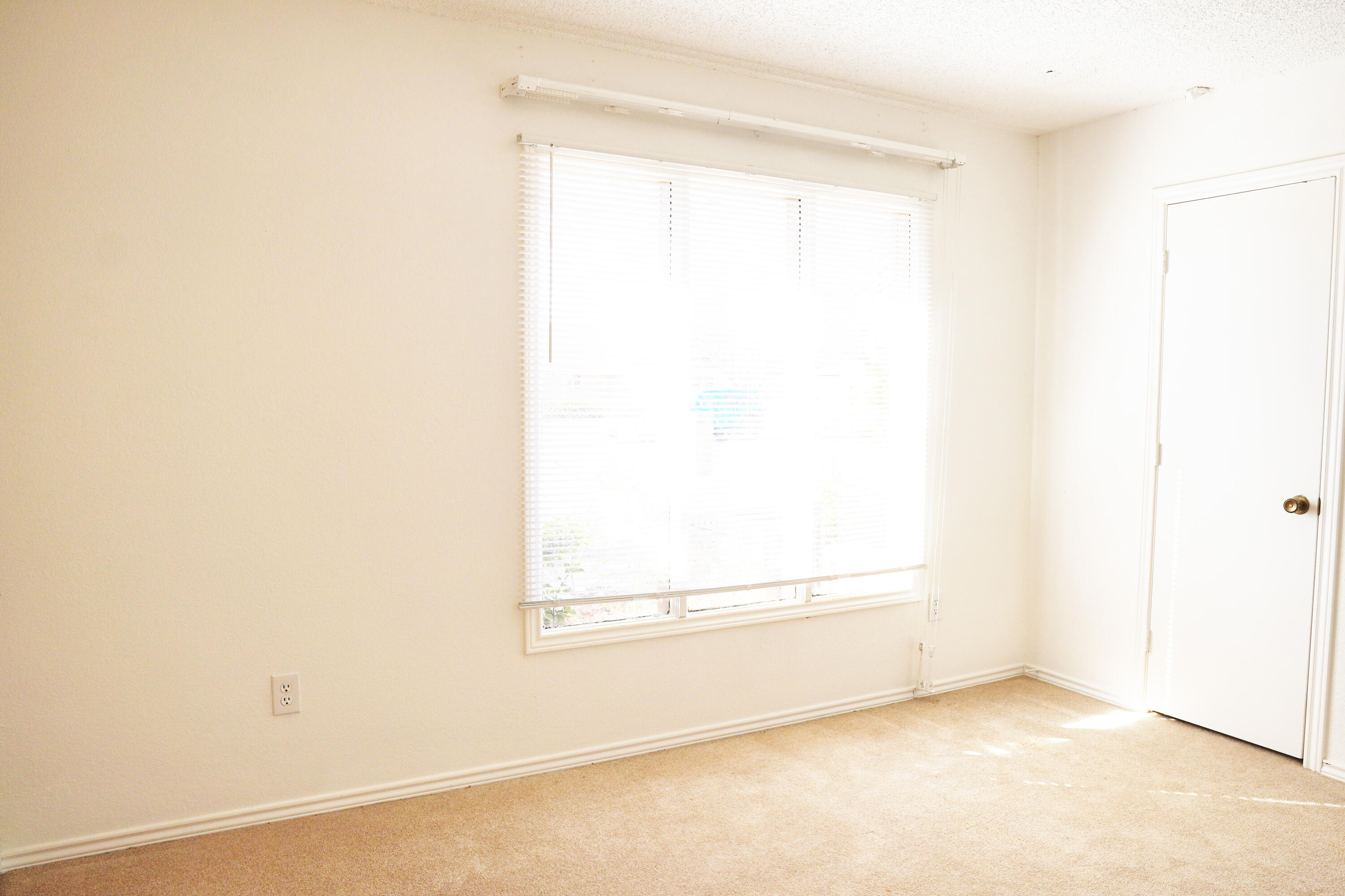 5520 80th Street Lubbock, TX 79424 - Photo 13 of 29 a view of an empty room