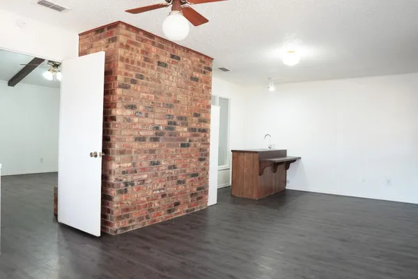$250,000 | 5520 80th Street, Lubbock, TX 79424