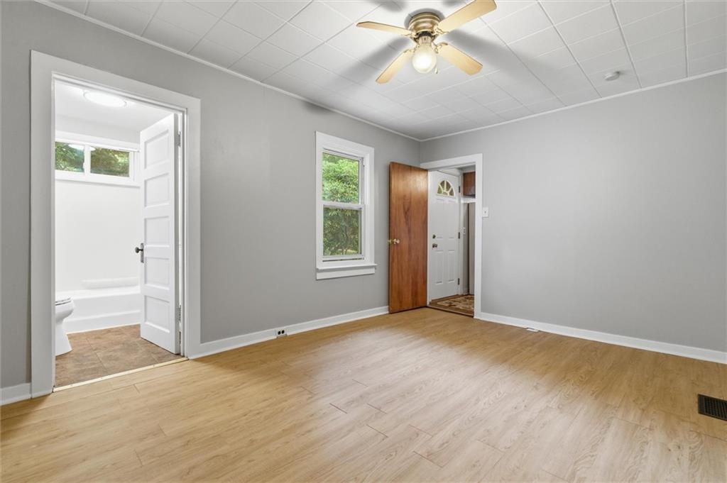 2913 East Bardonner Road Gibsonia, PA 15044 - Photo 14 of 38